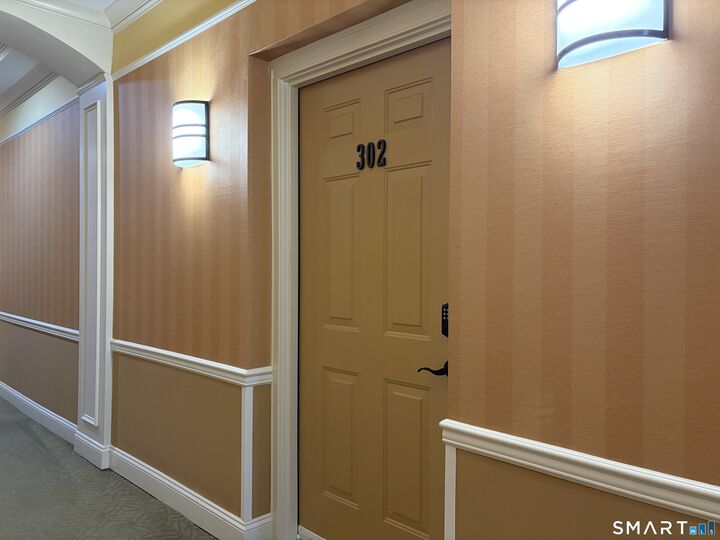Property Photo: 30 Schoolhouse Drive 302 CT 06110