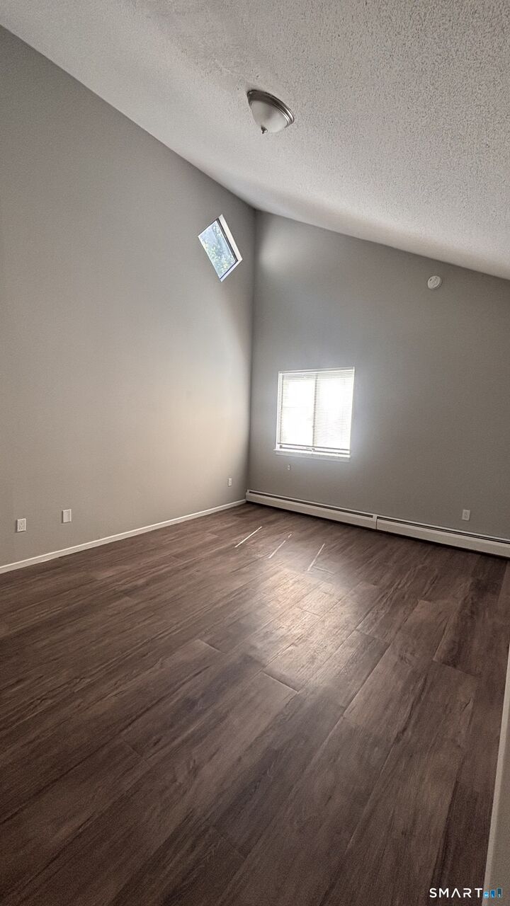 Property Photo:  1 Talcott Forest Road 2E  CT 06032 