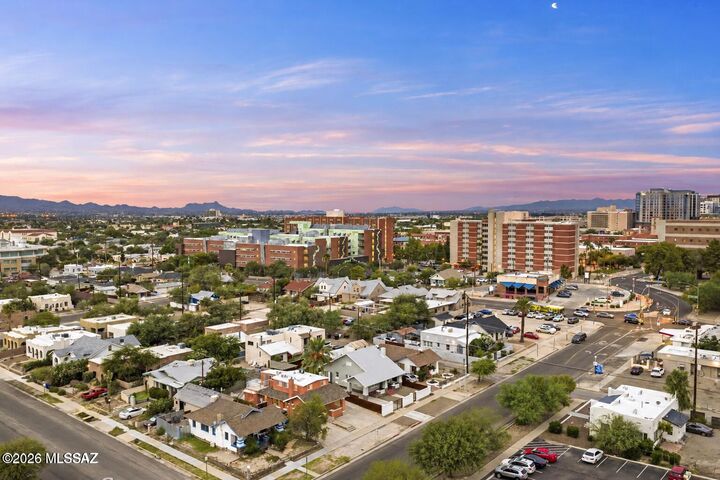 Property Photo:  409 N Park Avenue  AZ 85719 