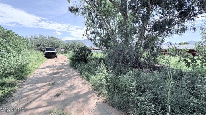 Property Photo:  3288 E Stallion Lane  AZ 85739 