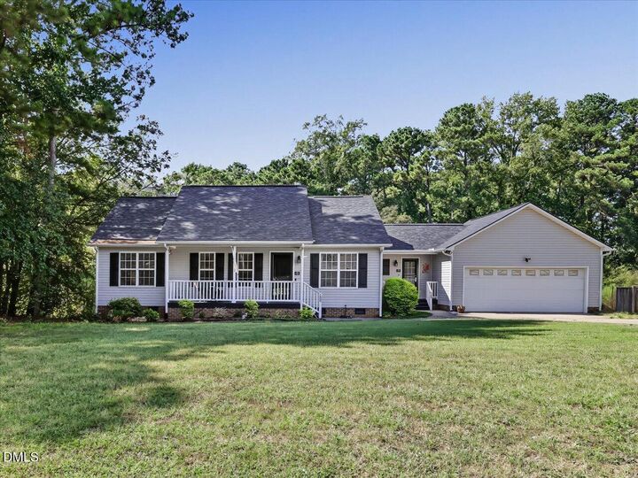 Property Photo: 128 Blairwood Drive NC 27526