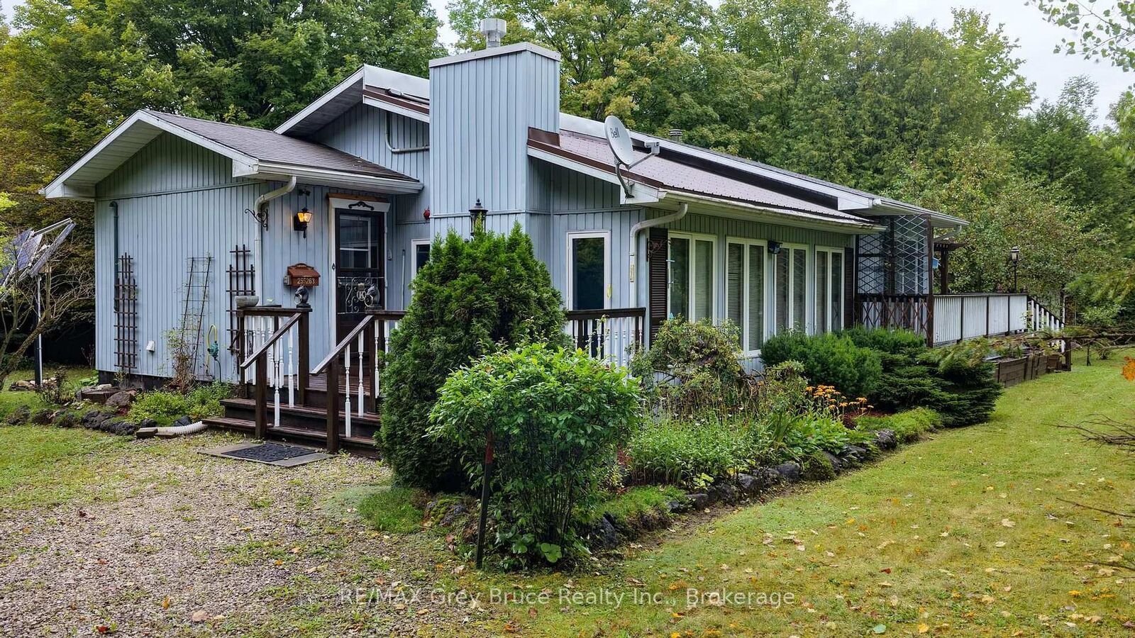 Property Photo:  255263 1 Concession  ON N0H 2V0 