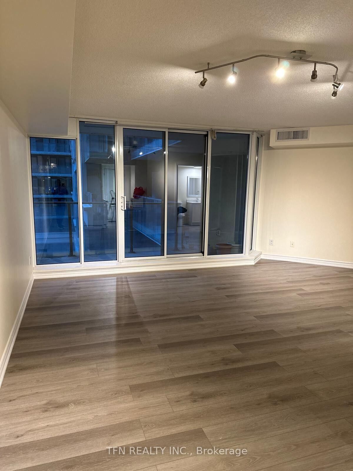 Property Photo: 111 Elizabeth Street ON M5G 1P7