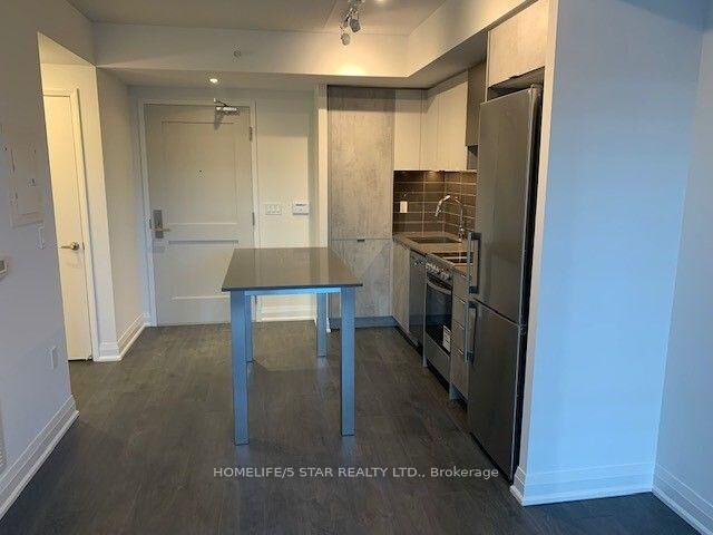 Property Photo:  26 Gibbs Road 430  ON M9B 0E3 