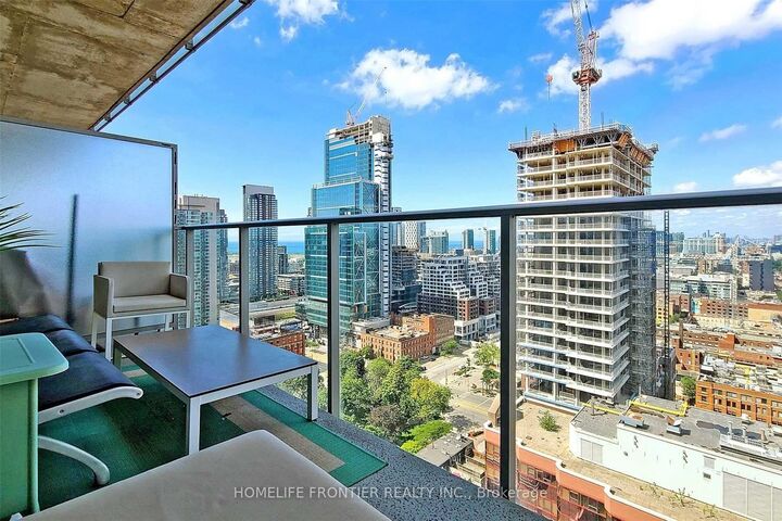 Property Photo:  375 King Street W 2501  ON M5V 1K1 