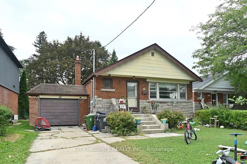 Property Photo:  20 Glen Gannon Drive Lower  ON M4B 2W4 