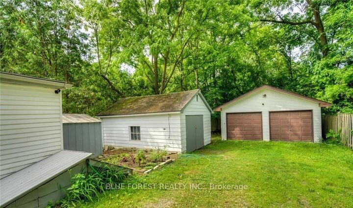 Property Photo:  149 Forest Hill Avenue  ON N6J 2Z3 
