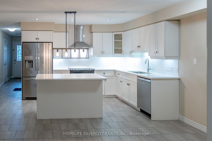 Property Photo:  1220 Riverbend Road 57  ON N6G 0G5 