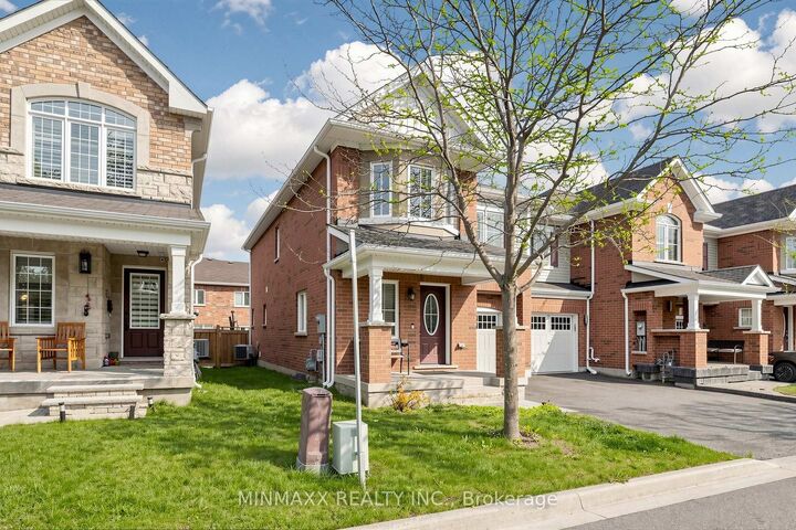 Property Photo:  30 Dredge Court  ON L9T 8T1 