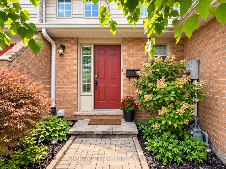 Property Photo:  54 Westland Street  ON L2S 3W8 