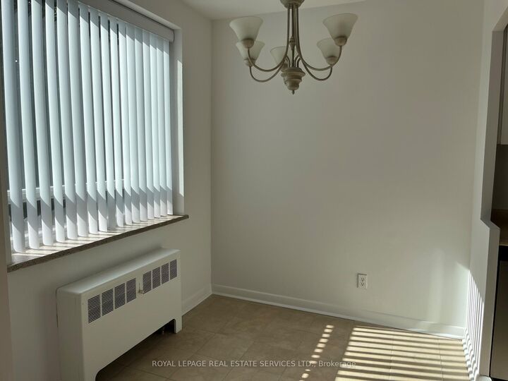 Property Photo:  219 Wilson Avenue 403  ON M5M 3B2 