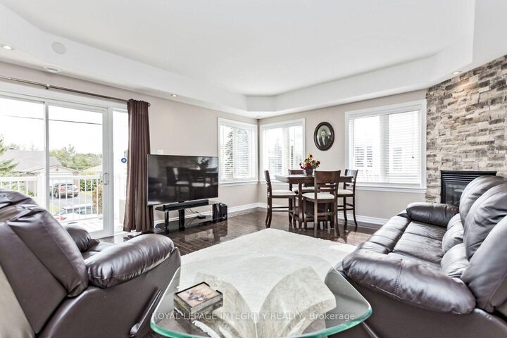 Property Photo:  1230 Marenger Street 5  ON K1C 1S2 
