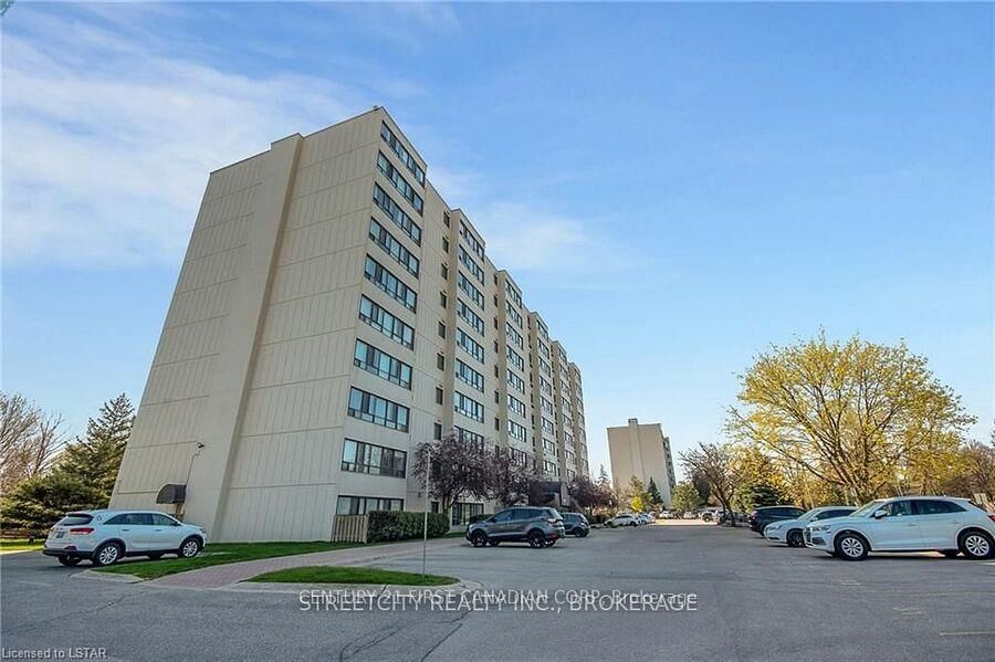 Property Photo: 1600 Adelaide Street N 804 ON N5X 3H6