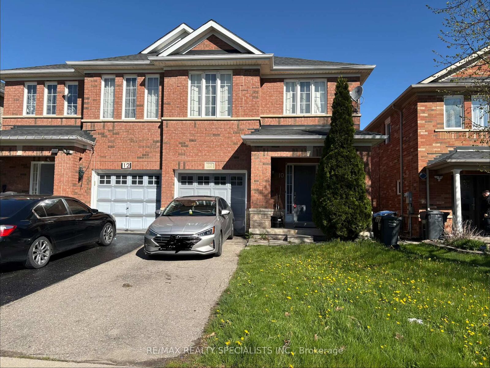 Property Photo:  10 Ashmere Road  ON L7A 1R3 