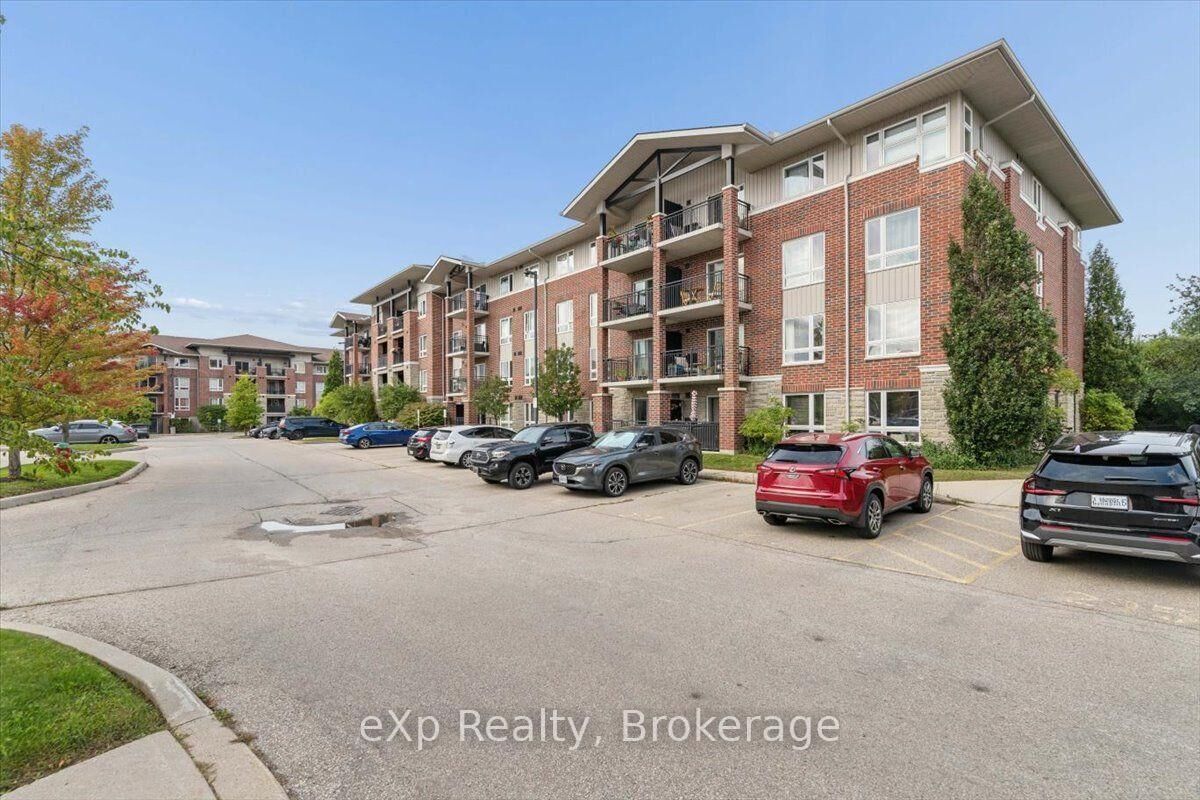 Property Photo:  41 Goodwin Drive 202  ON N1L 0E7 