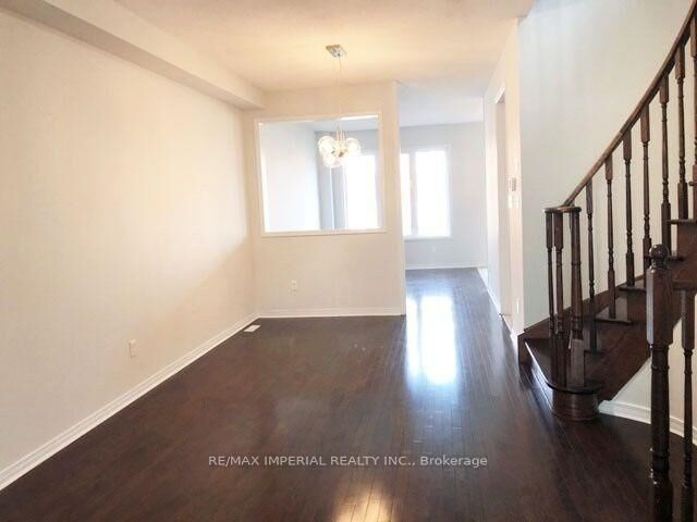 Property Photo:  32 Pacific Rim Court Upper Floor  ON L4E 0W8 