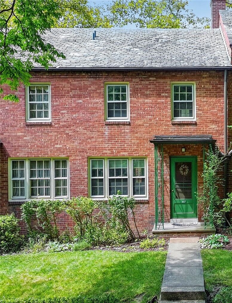 Property Photo:  447 Sulgrave  PA 15211 