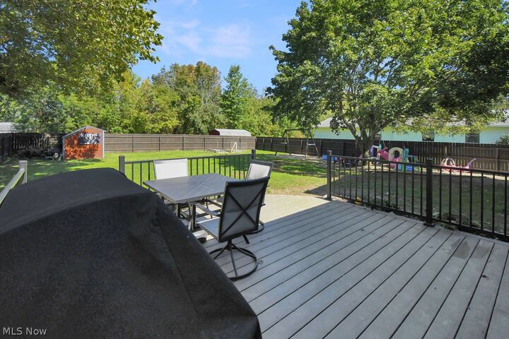 Property Photo:  5669 Old Orchard Drive  OH 44041 