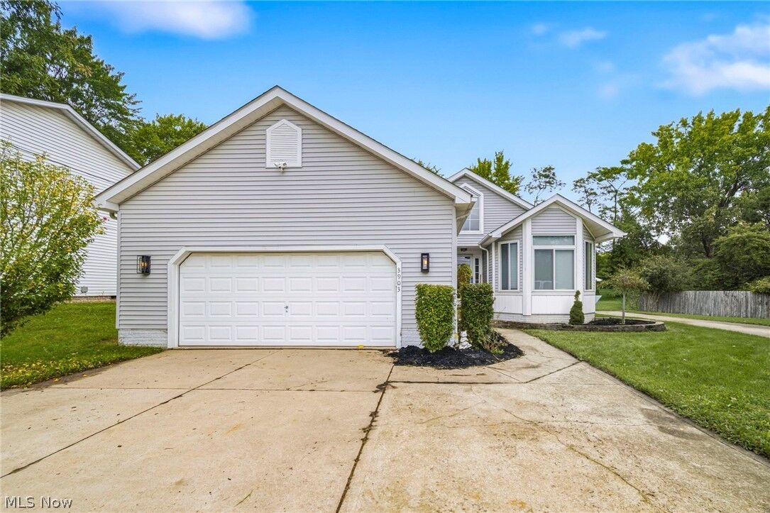 Property Photo: 3903 Laurel Road OH 44212