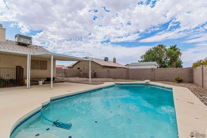 Property Photo: 14742 S Blanco Ave AZ 85365