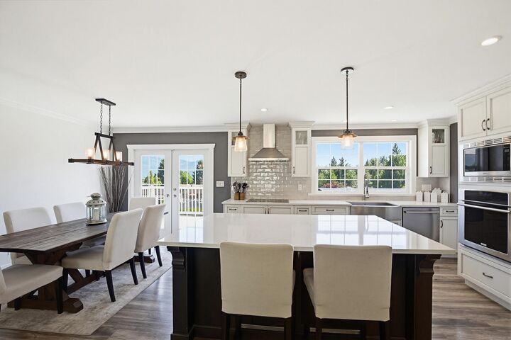 Property Photo:  34246 Jasper Avenue  BC V2V 6P3 