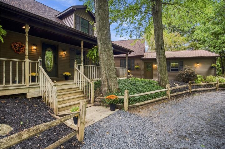 Property Photo:  2925 County Road 6  NY 14456 