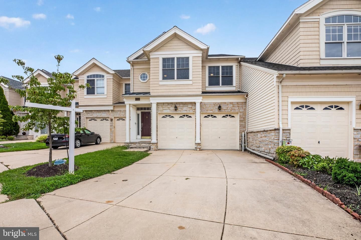Property Photo: 8702 Timber Oak Lane MD 20723
