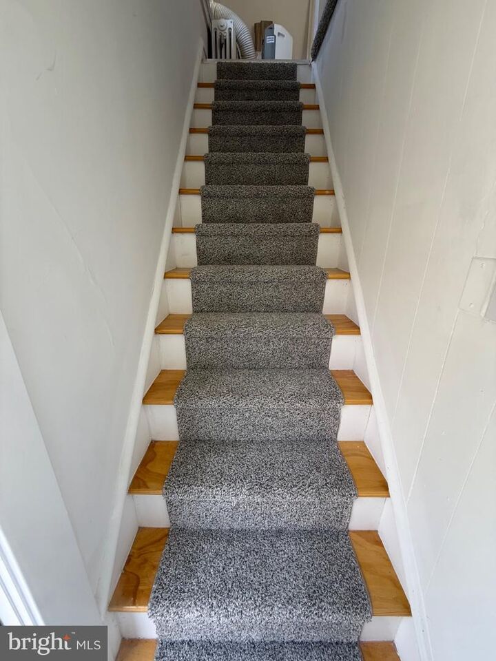 Property Photo: 408 4th Avenue 2nd Floor NJ 08106
