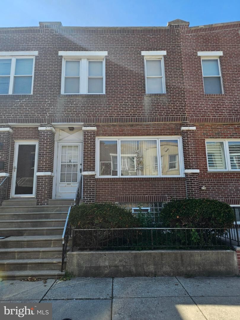 Property Photo:  2834 S Iseminger Street  PA 19148 
