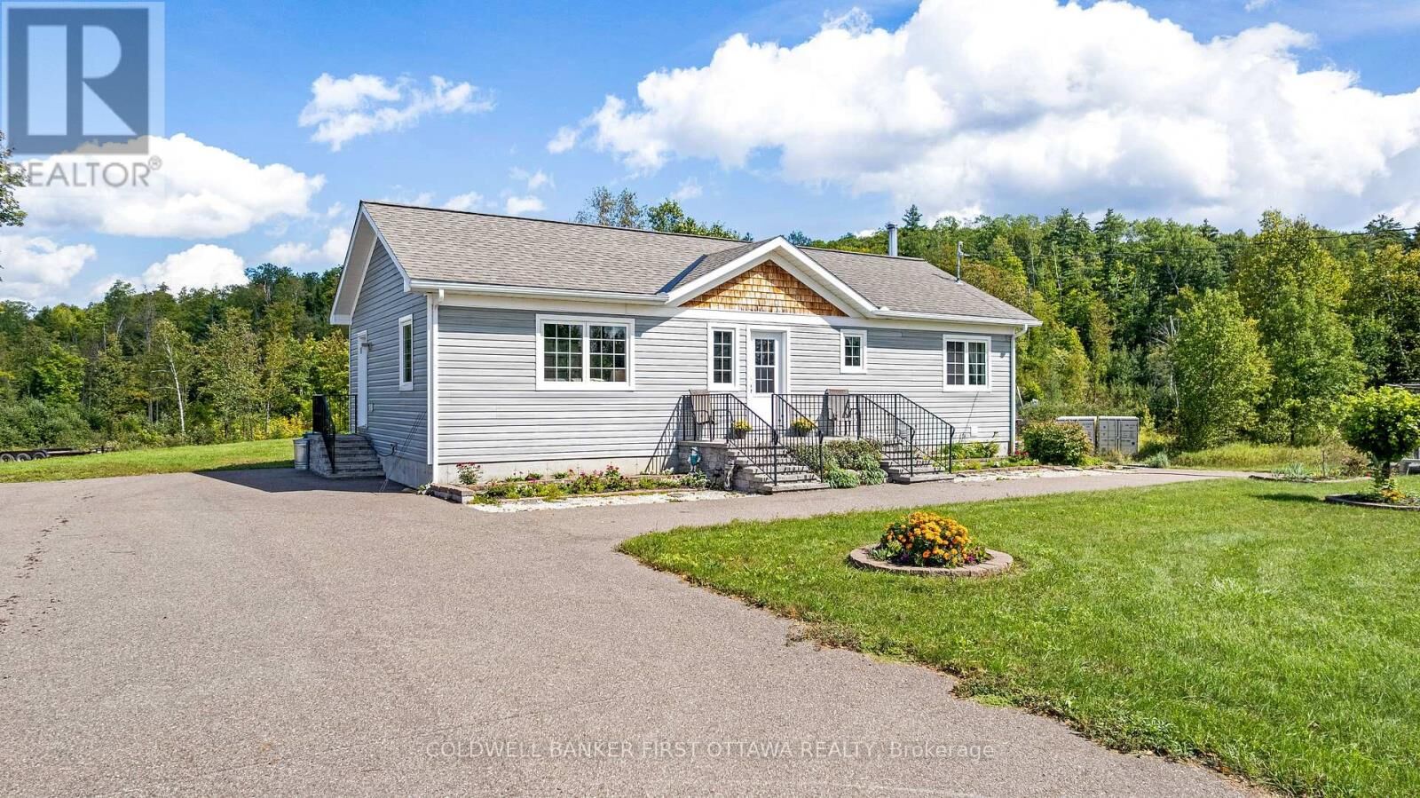 Property Photo: 8688 Highway 511 ON K0G 1K0