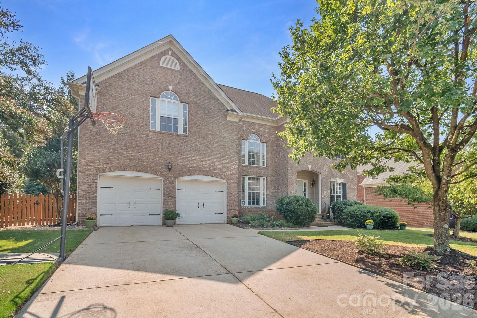 Property Photo:  402 Deercross Lane  NC 28173 