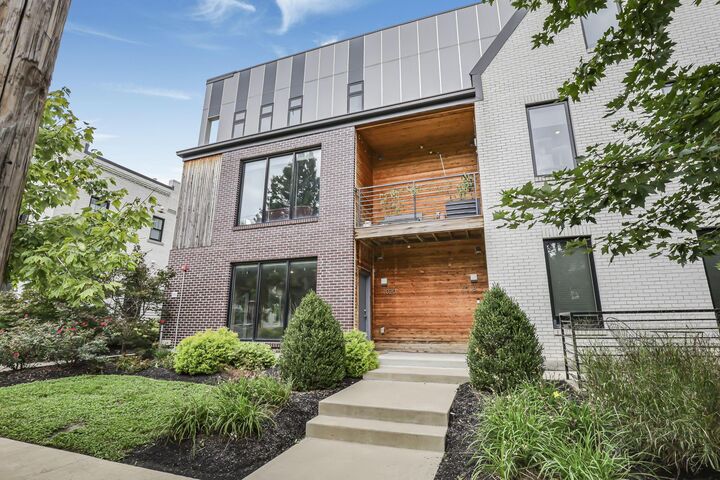 Property Photo:  1020 Pennsylvania Avenue  OH 43201 