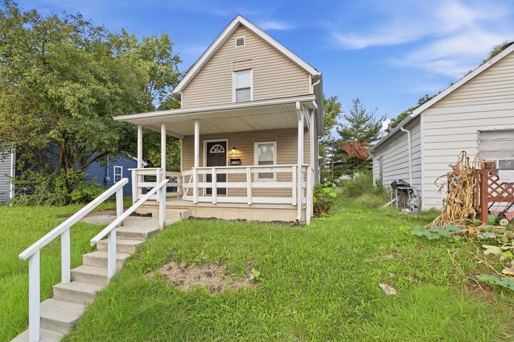 Property Photo:  2405 S 7th Street  OH 43207 