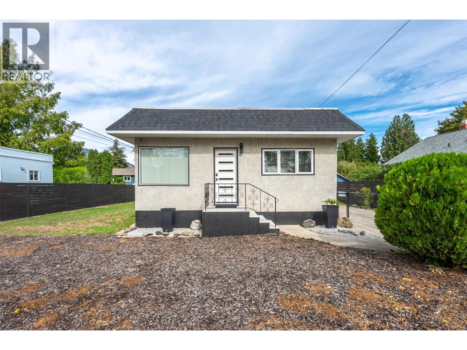 Property Photo:  637 Alexander Avenue  BC V2A 1E6 