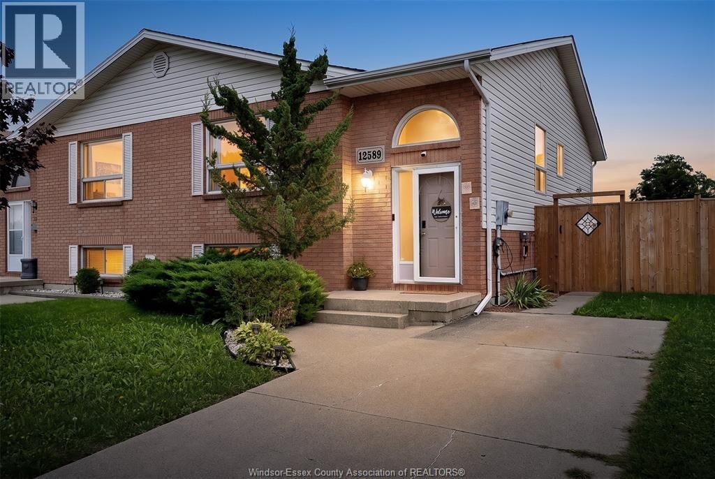 Property Photo:  12589 Horwood Crescent  ON N8N 4T7 
