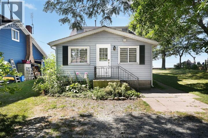 Property Photo:  69 Willow Beach Road  ON N9V 2Y8 