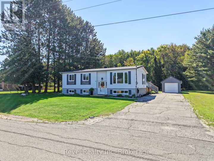 Property Photo: 30 Maple Street ON P0H 1M0