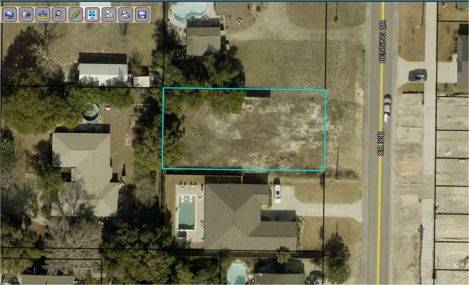 Property Photo: 215 Benning Drive FL 32541