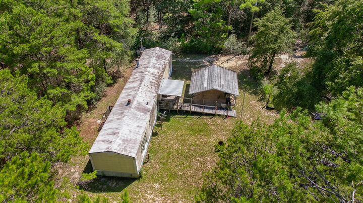 Property Photo:  5375 Stallion Drive  FL 32539 