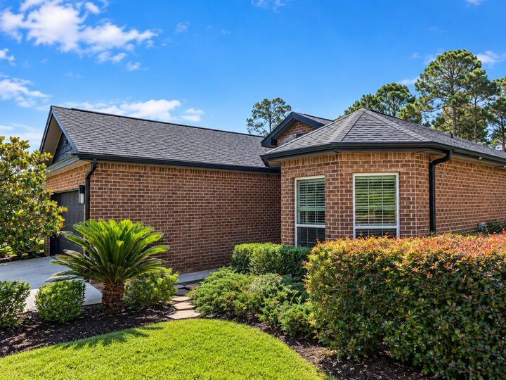 Property Photo: 874 Cocobolo Drive FL 32459