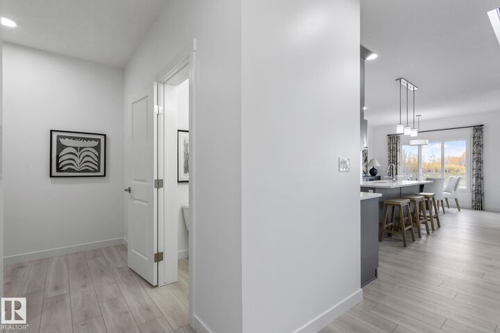 Property Photo:  5043 Cawsey Link SW  AB T6W 5Y6 