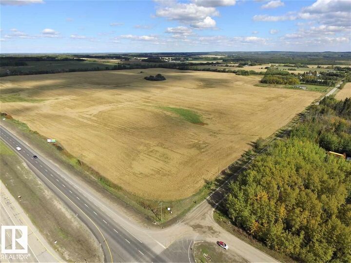 Property Photo:  2220 Twp Rd 534  AB T0E 1V0 