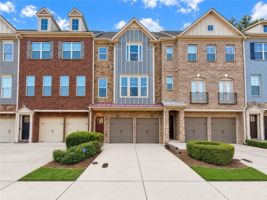 Property Photo:  2118 Westhill Drive SE  GA 30080 