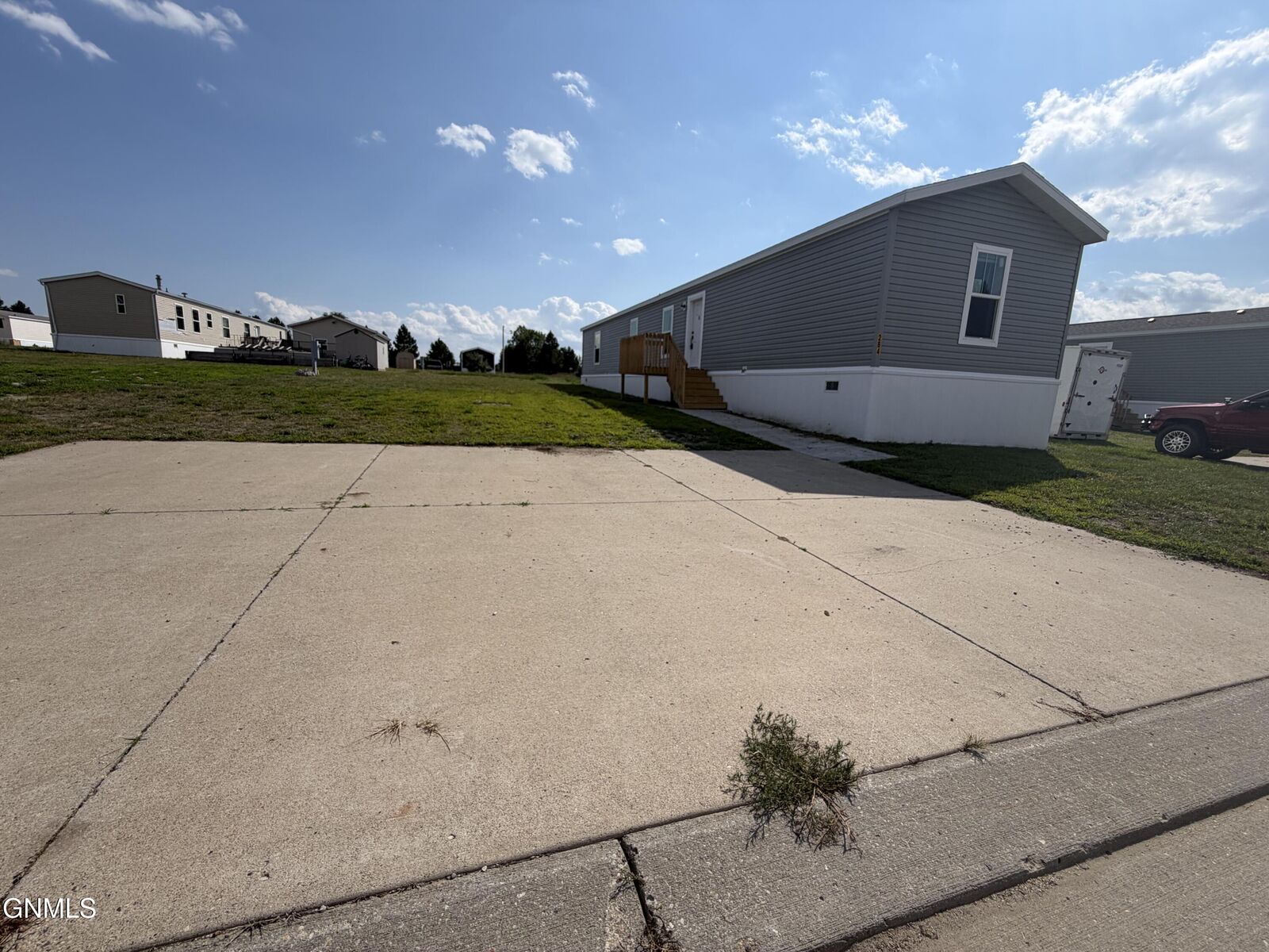 Property Photo:  284 Partridge Lane  ND 58504 