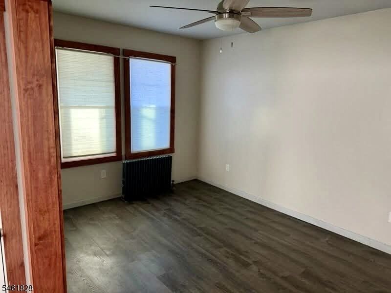 Property Photo:  1275 Grandview Ave  NJ 07083 