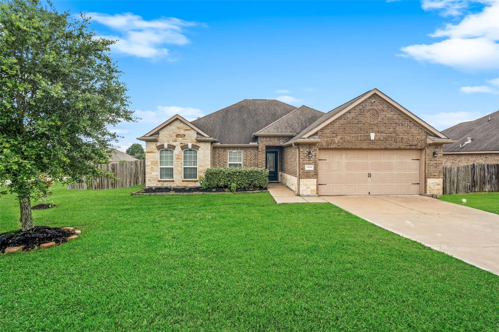 Property Photo: 18856 Atascosa Trail TX 77355