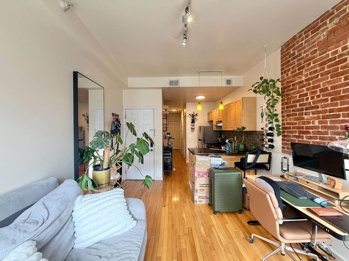 Property Photo:  86 Monroe St 3R  NJ 07030 