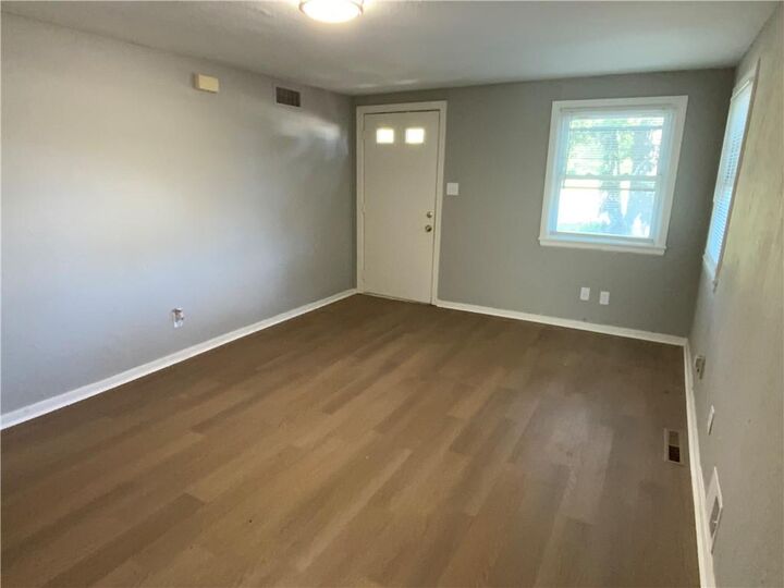 Property Photo:  1053 Locust Street  KS 66103 