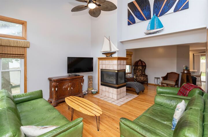 Property Photo:  520 N 1st Street  IA 50047 