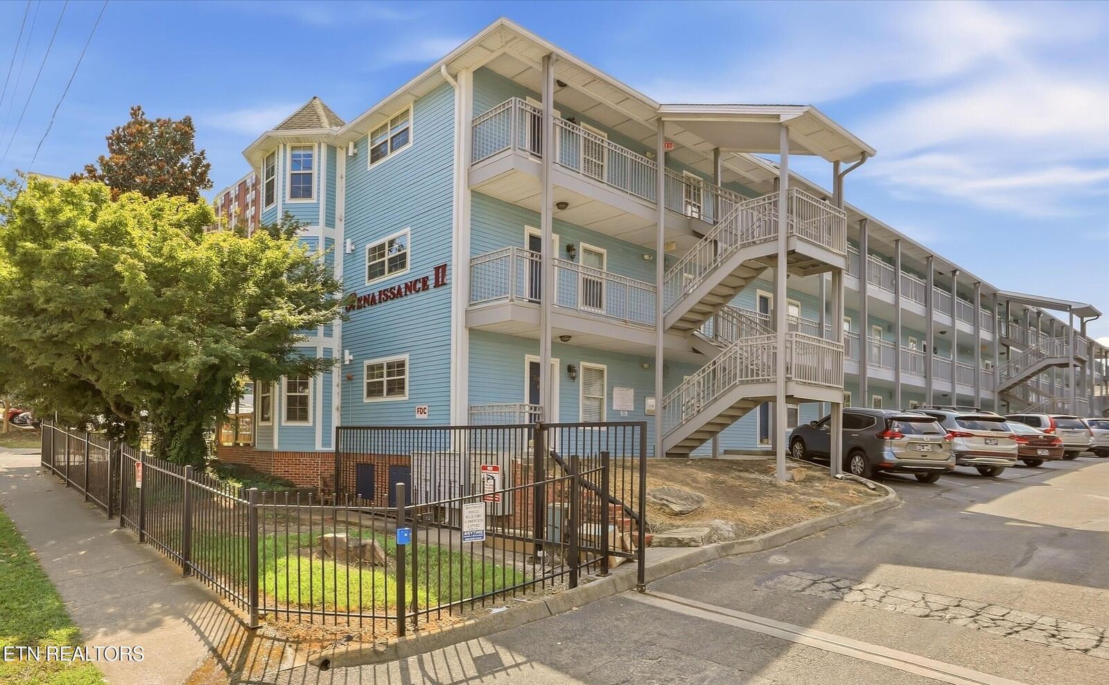 Property Photo: 1605 Queen Anne Way TN 37916